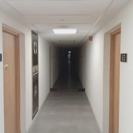 Roza- Lotnisko דירה *